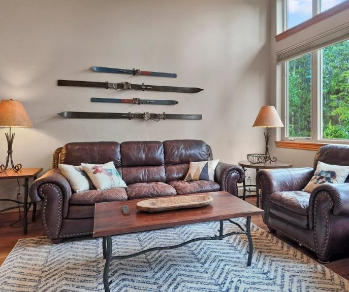 Telemark 3-Bedroom Townhome modern interior