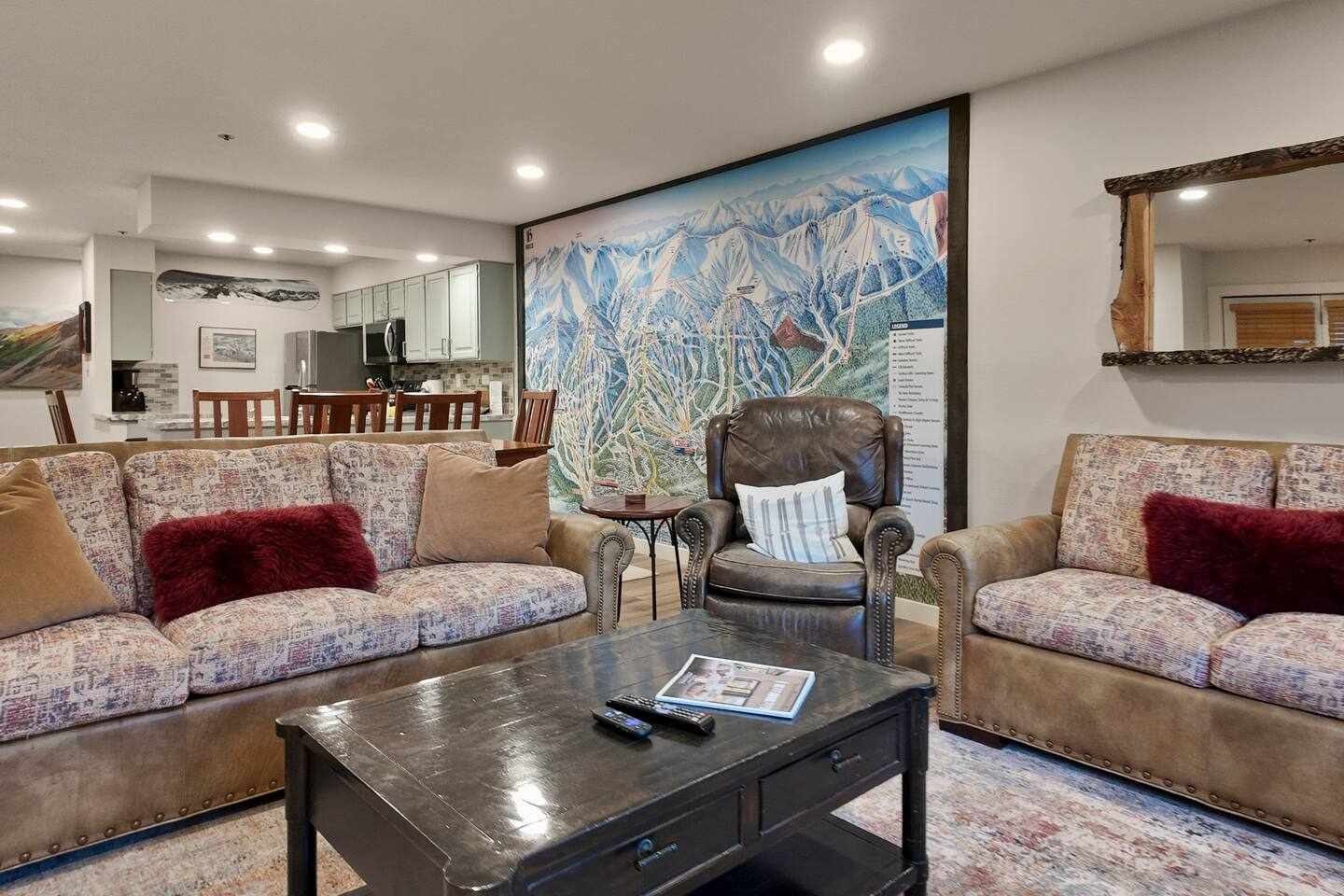 Tyra 128 Ski In Ski Out Condo at Snowflake Lift Close to Main Street and Trails