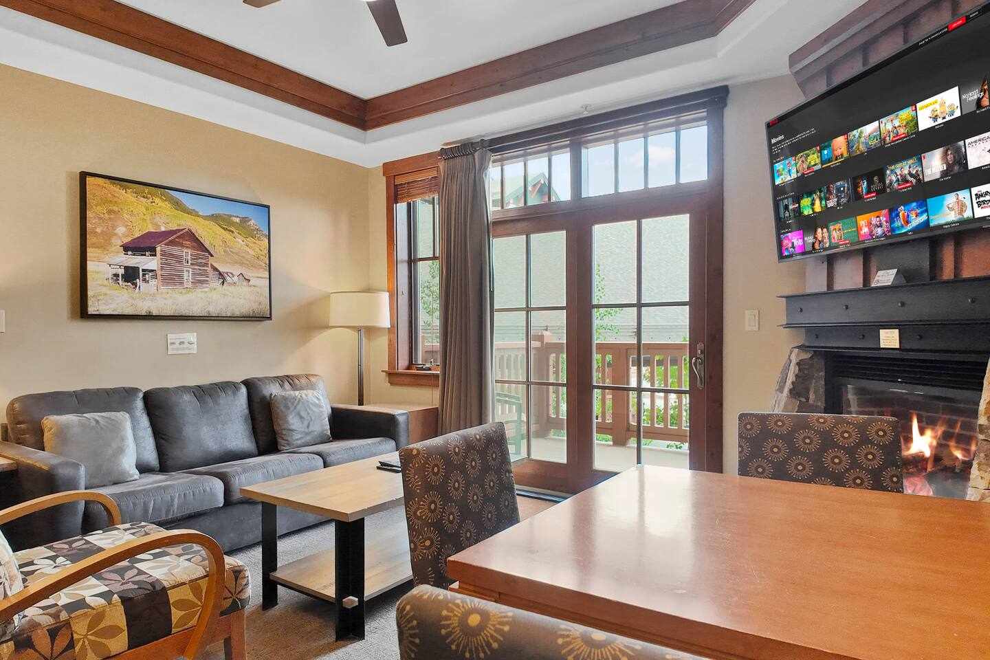 One Ski Hill 8102 Peak 8 Ski In Ski Out Resort Suite with Pool and Spa