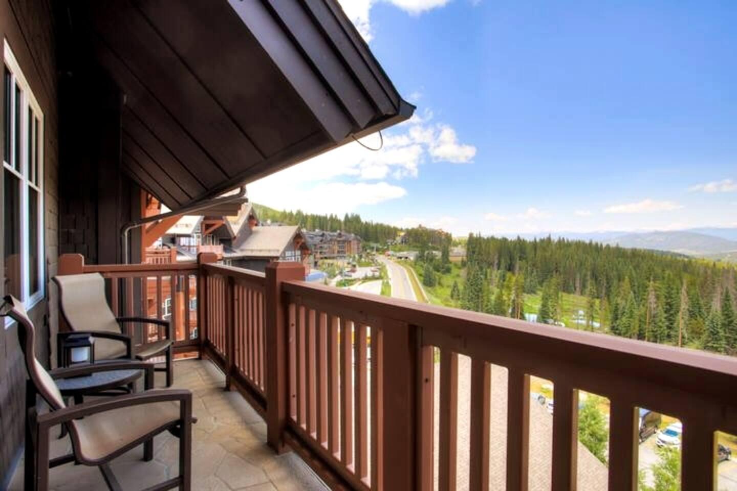 One Ski Hill 8502 Peak 8 Ski In Ski Out Penthouse with Spa Pool and Mountain Views view 5