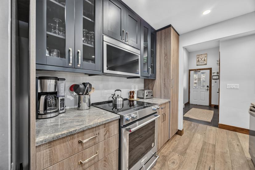 Tyra 336 Ski In Ski Out Penthouse Condo at Snowflake Lift with Mountain Views — 4
