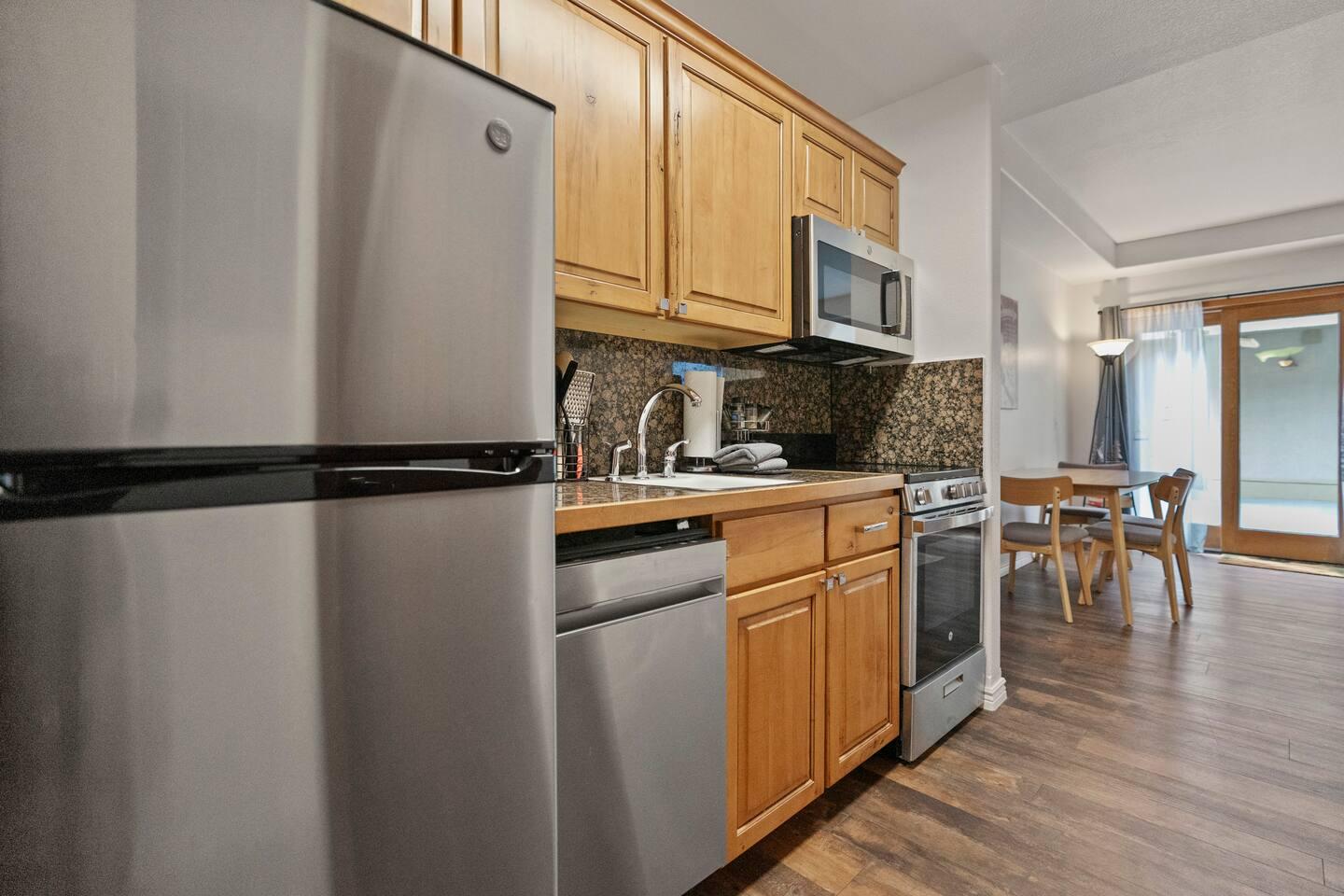 Tyra 104 Ski In Ski Out Condo at Snowflake Lift Close to Main Street and Trails view 4