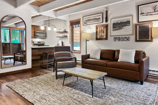 Modern 1BR Walk to Peak 9 Lifts — 3