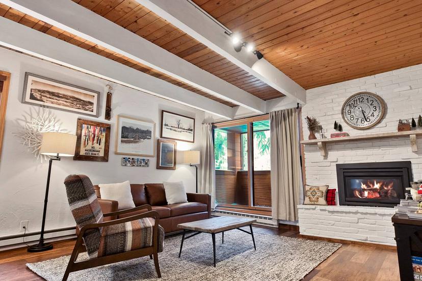 Modern 1BR Walk to Peak 9 Lifts — 5