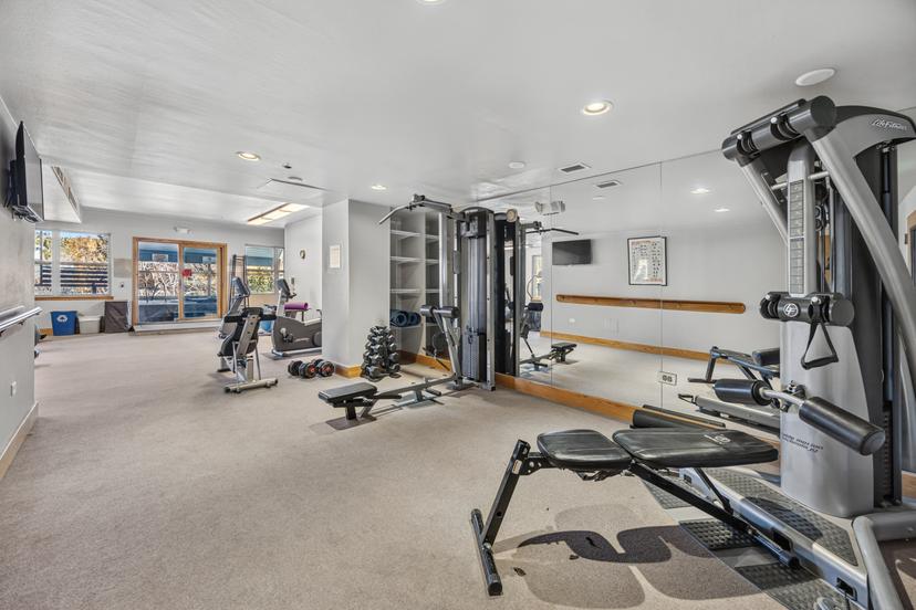 River Mountain Lodge Studio — 6