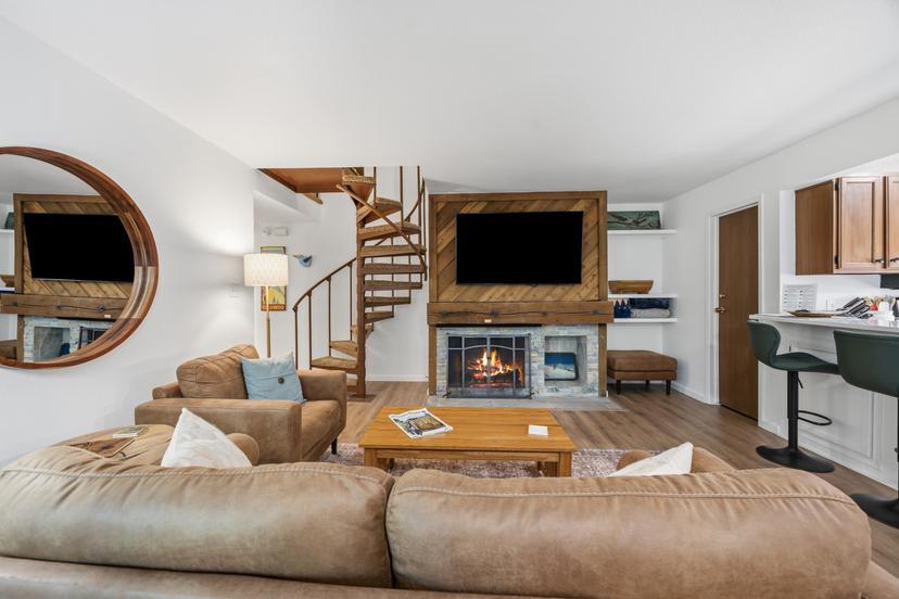 Modern 2BR Keystone Condo — 3