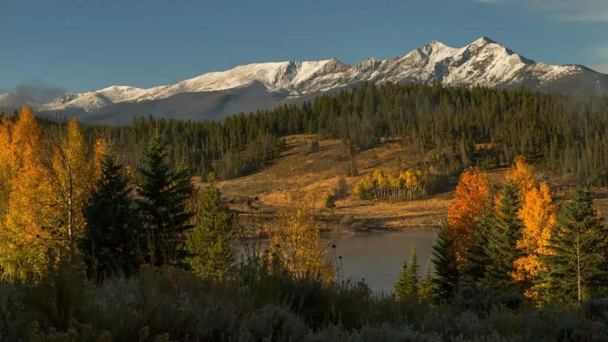Luxury Breckenridge vacation rental with mountain views and hot tub
