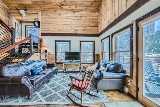 Peterson Valley Lodge Alma Cabin with Hot Tub Mountain Views and Family Amenities — 4