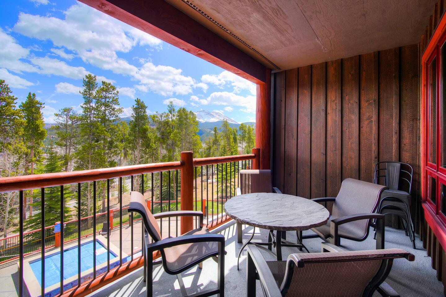 Blue Sky 603 Luxury Ski In Ski Out Penthouse with Pool Hot Tubs and Resort Access view 3