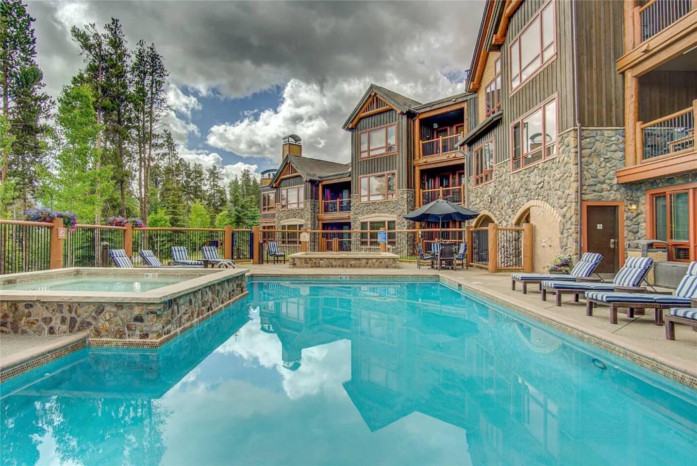 Blue Sky 603 Luxury Ski In Ski Out Penthouse with Pool Hot Tubs and Resort Access view 2