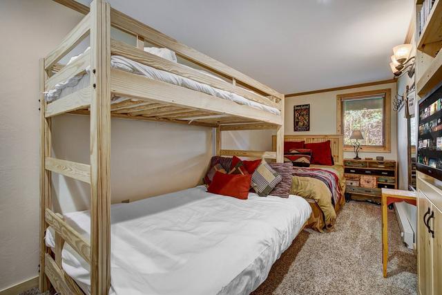 Miners Candle Peak Retreat Walk to Main Street and Gondola Cozy Breckenridge Condo — 4