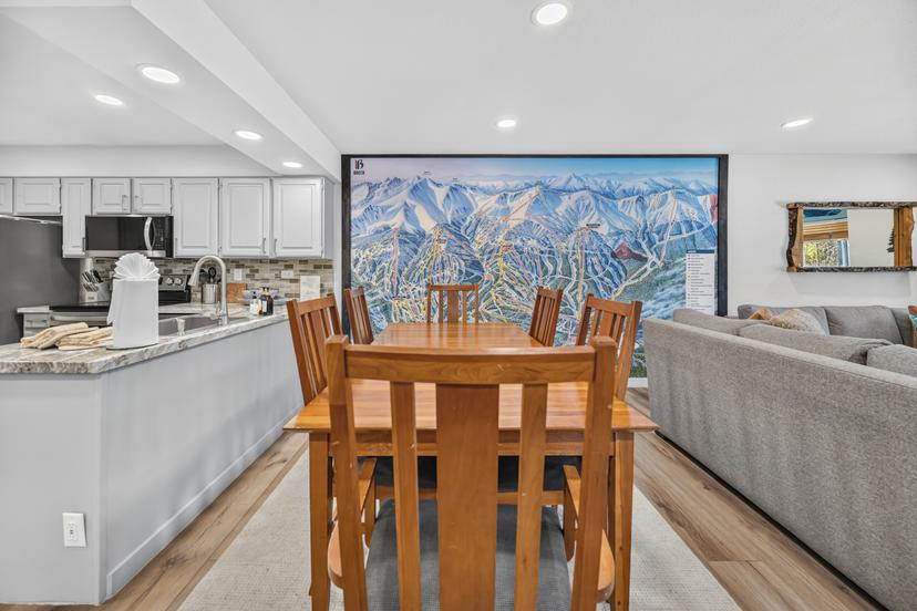 Tyra 128 Ski In Ski Out Condo at Snowflake Lift Close to Main Street and Trails — 3