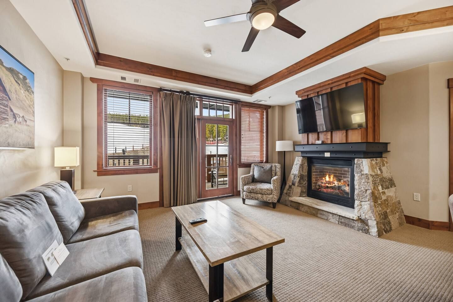 One Ski Hill 8407 Peak 8 Air Conditioned 2BR Slopeside Residence main view